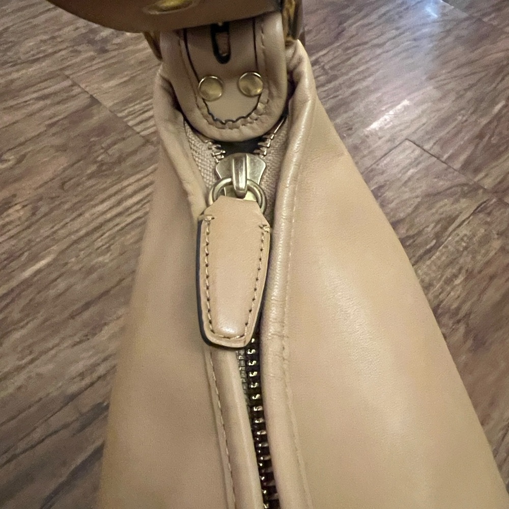 Coach Legacy Leather Duffel Shoulder Bag in Tan with Tassels - Picture 8 of 12
